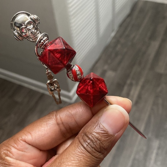 Red and Silver Skull Stainless Steel Beaded Pokey Tool - Picture 5 of 10